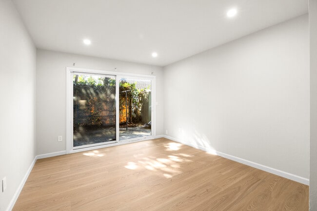 Photo - 509 Leibrandt Ave Unidad 3