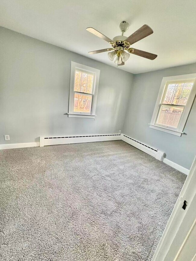 Photo - 519 N Park St