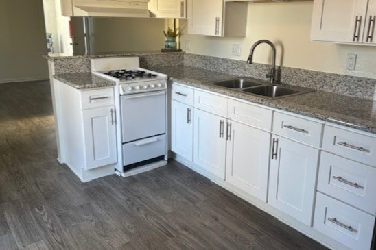 Photo - Villa Monaco Apartments