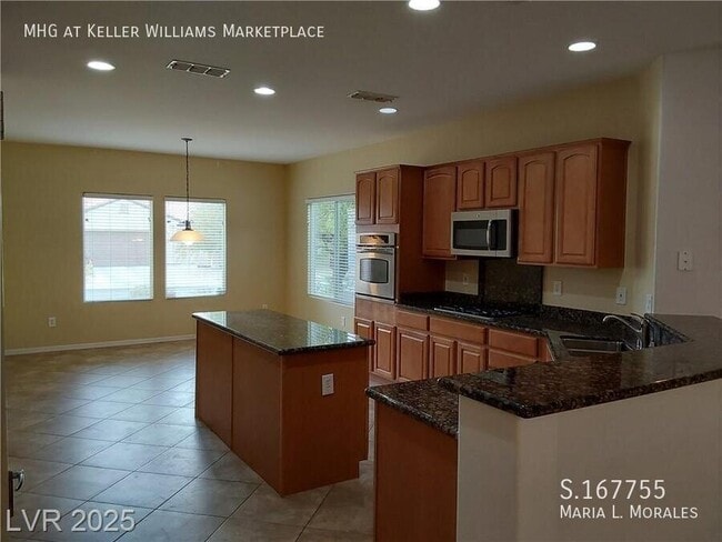 Photo - 2140 Waterton Rivers Dr