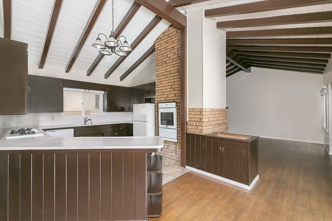 Photo - Beautiful 3bed 2ba House for rent!