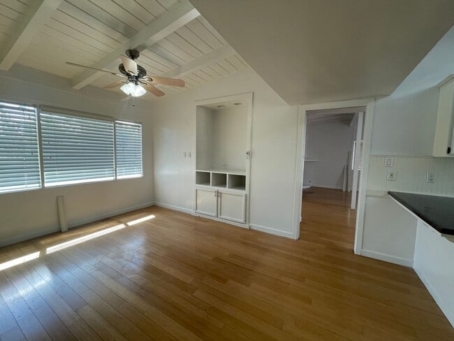 Photo - BEAUTIFUL HOME IN CENTER OF LAS VEGAS!