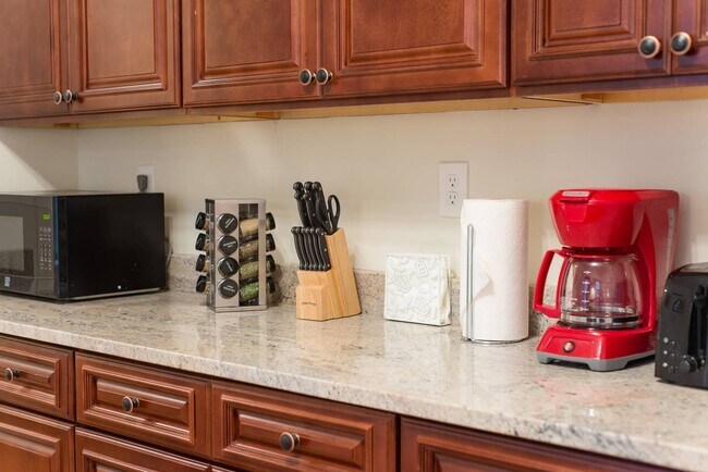 Photo - 1249 Beacon St Unit 3