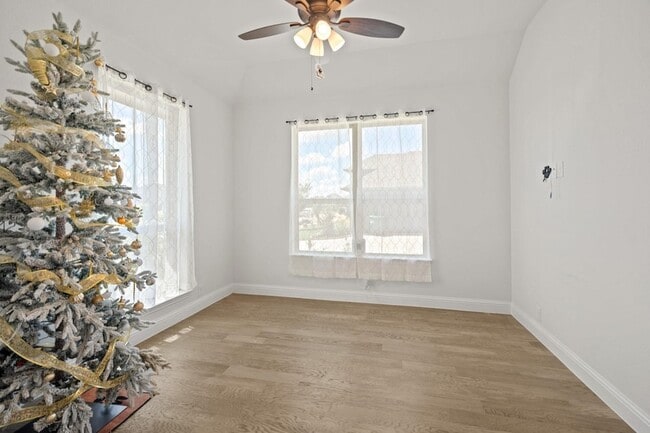 Photo - 8508 White Rock Ln