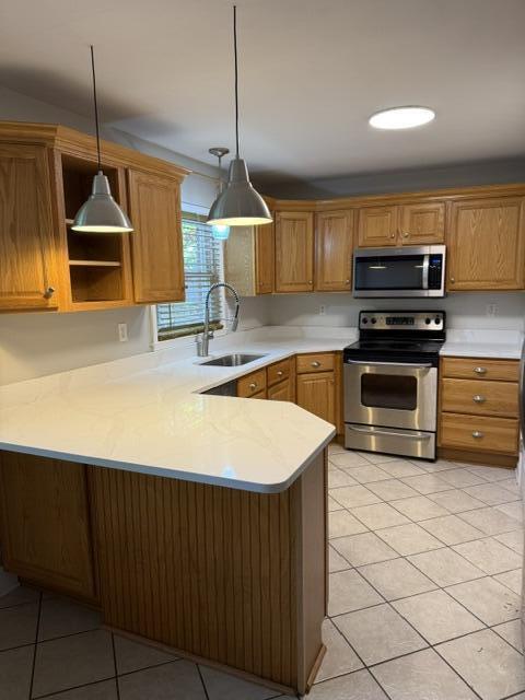 208 N Lewis Ct