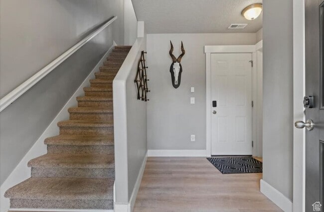 Photo - 3709 S Gowan Ln