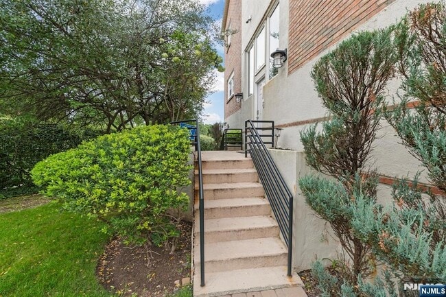 Photo - 6 Grand Cove Way Unit A06
