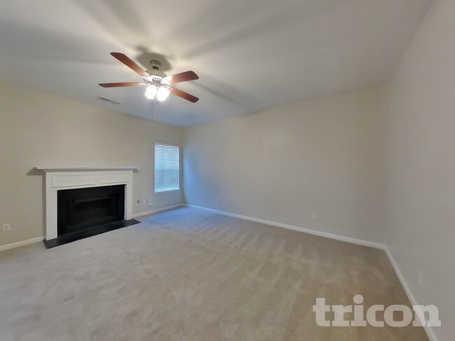 Photo - 7340 St Agnes Way