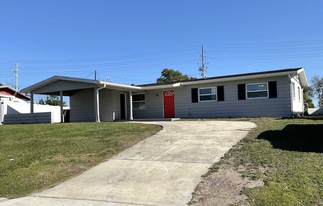 Building Photo - 6437 Custer St