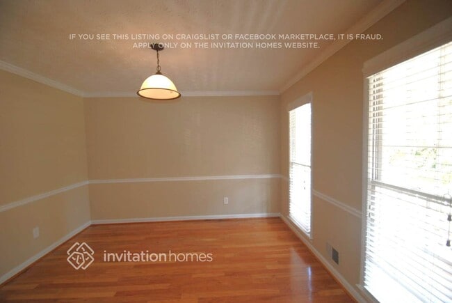 Photo - 1515 Summit Chase Dr SW