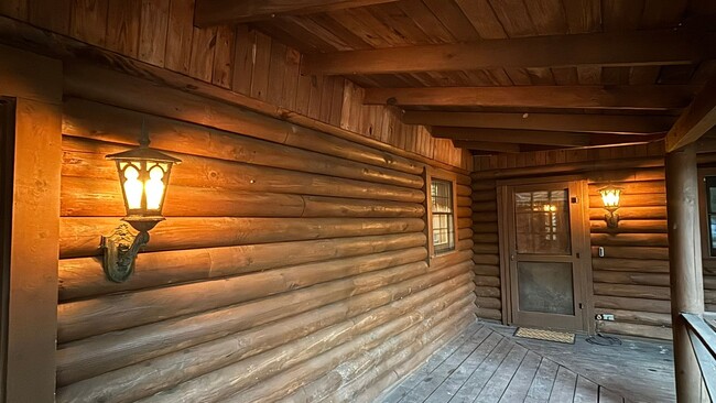 Photo - Log Cabin in Oconee on a 1.357 acre neighborhood wooded lot!