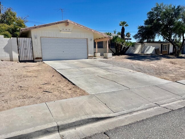 Photo - Single Story Home on Large Lot Available for Rent