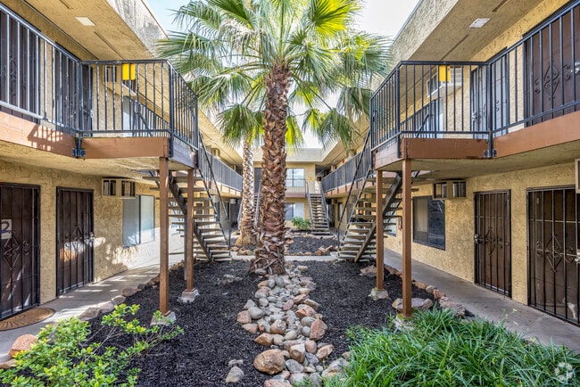 Building Photo - 1006 Rental