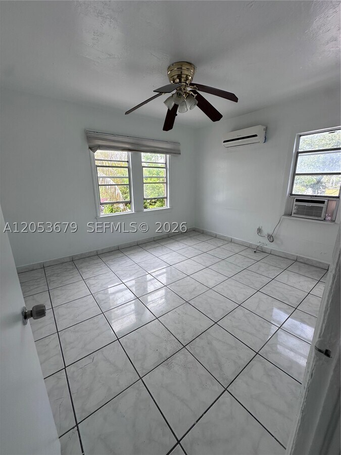 Photo - 1780 NW 21st St Unit 2