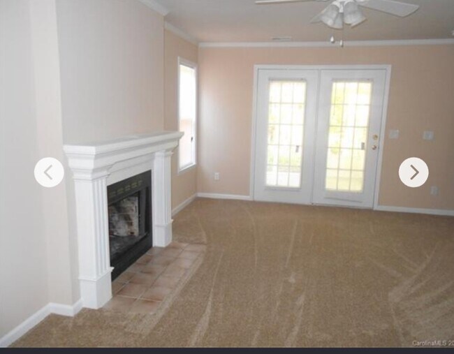 6733 Bevington Ridge Rd Townhome Townhome Rental in Charlotte NC