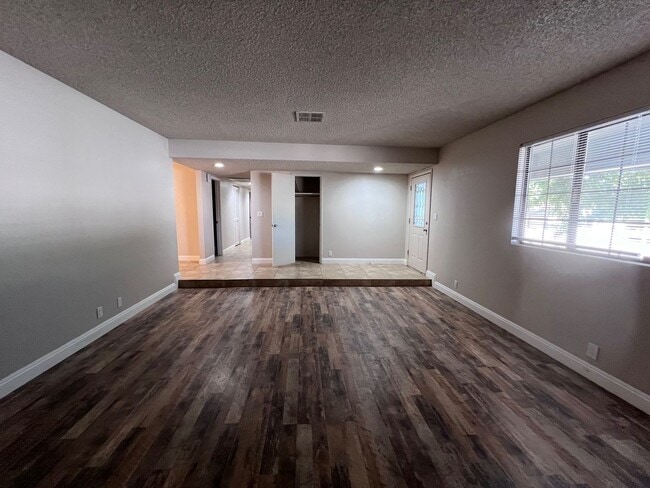 Photo - Northwest Valley Horse Property with Stalls