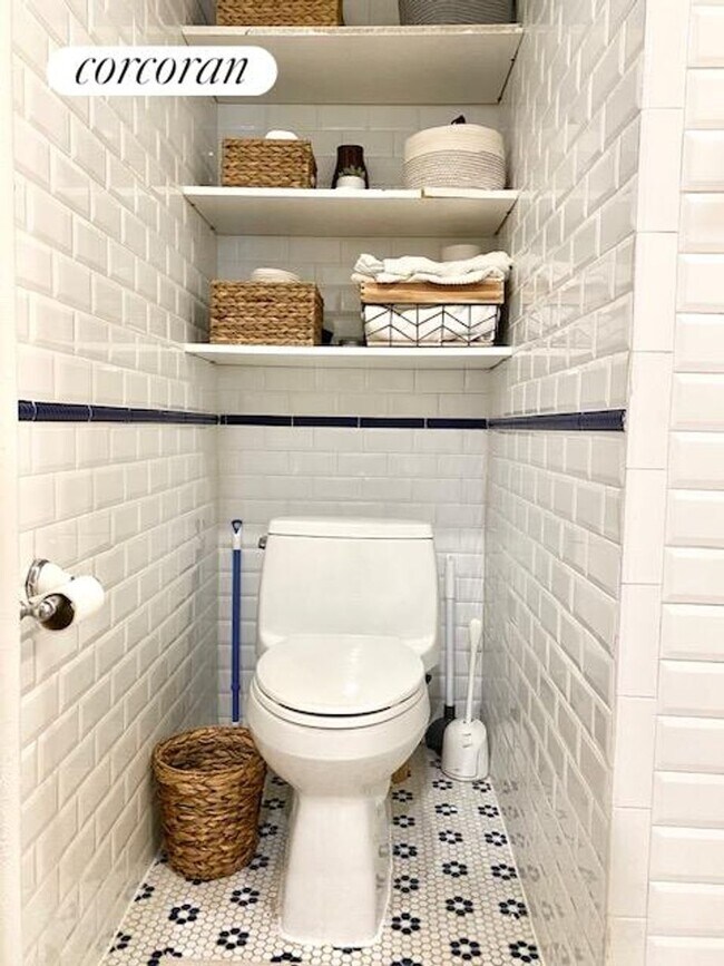 Photo - 324 W 47th St Apartment