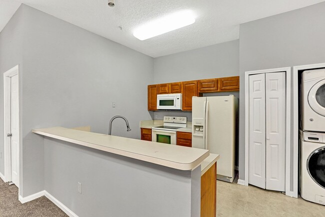 Photo - Great 2 bedroom/ 2 bathroom condo on the Southside
