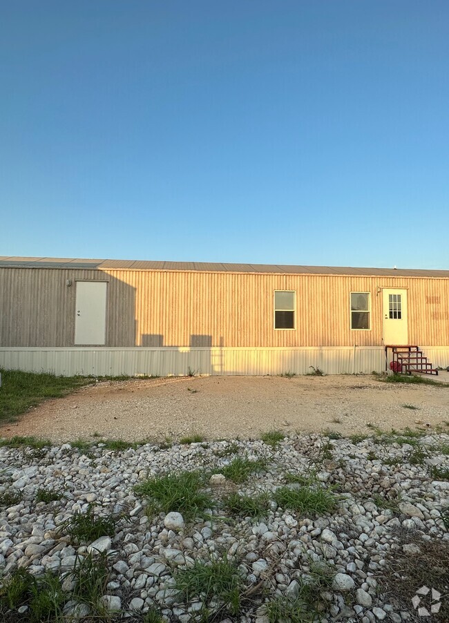 Building Photo - Cotulla Village Park Rental