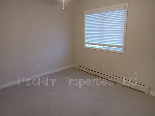 Photo - 3310 Boniface Pkwy