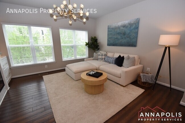 Photo - 135 lejeune way