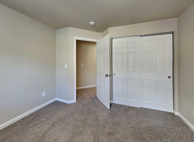 Photo - 6239 Countryman Ln E