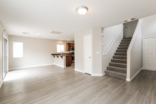 Photo - 9469 Diamond Bridge Ave