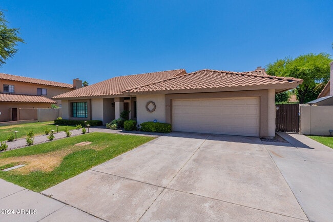 Photo - 1449 W Antiqua Dr