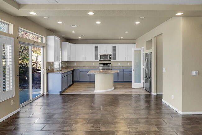 Photo - $2,700 - 4 Bed, 3.5 Bath Home in CO Spring...