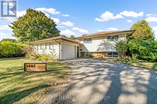 Photo - 1487 Beckworth Ave