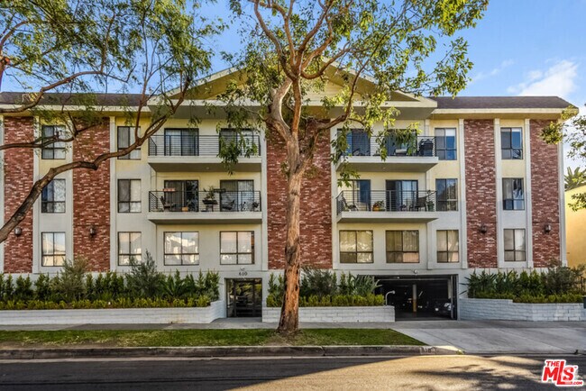 Building Photo - 610 Orlando Ave Unit 204 Rental