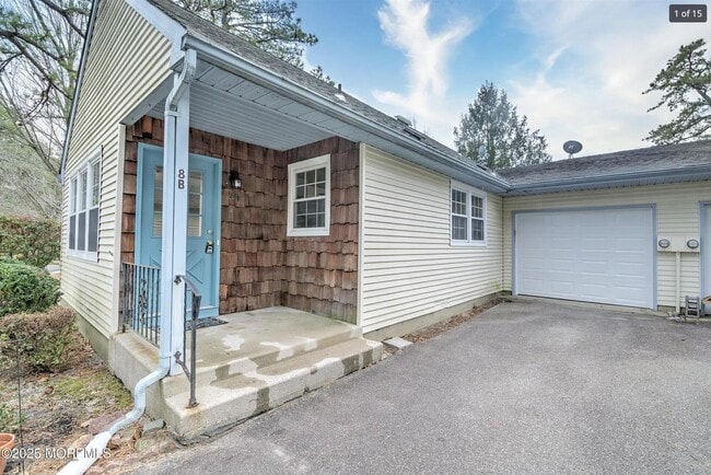 Photo - 8B Maplewood Dr House