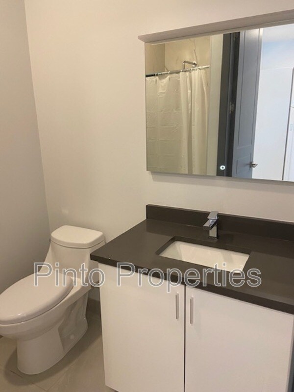 Photo - 10749-10786 86 Ave NW