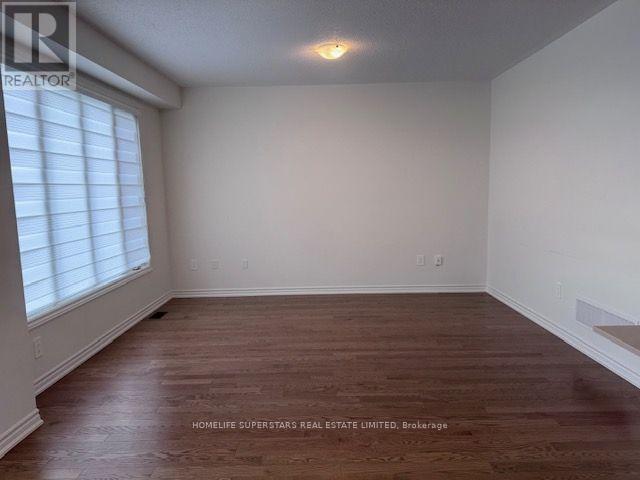 Photo - 319 Bergamot Ave