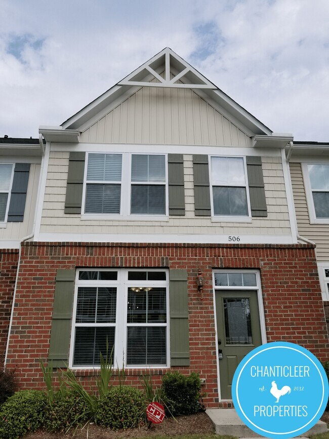 Photo - 506 Berry Chase Way