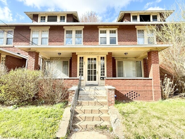 Building Photo - 405 16th St NW Rental