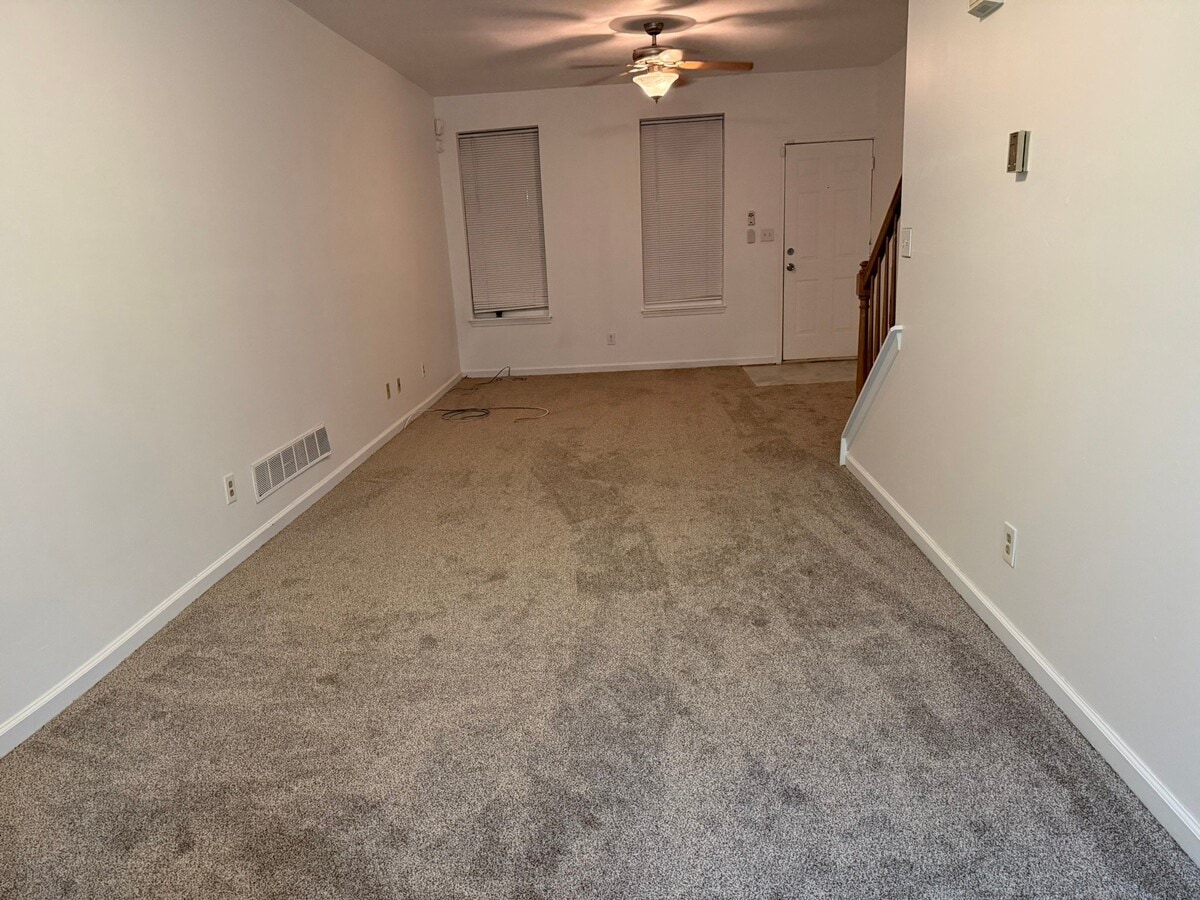 Photo - 1313 N Walnut St