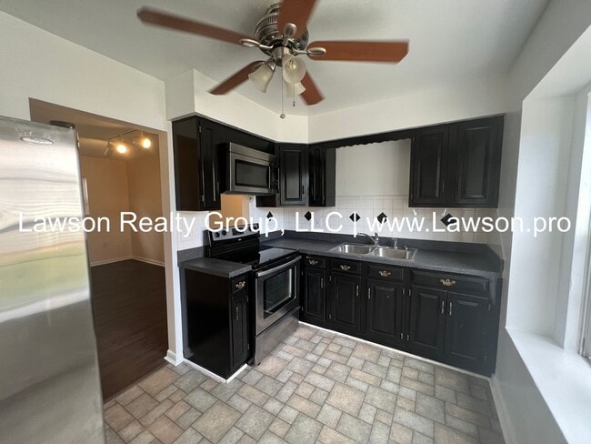 Photo - Townhome in Garden City