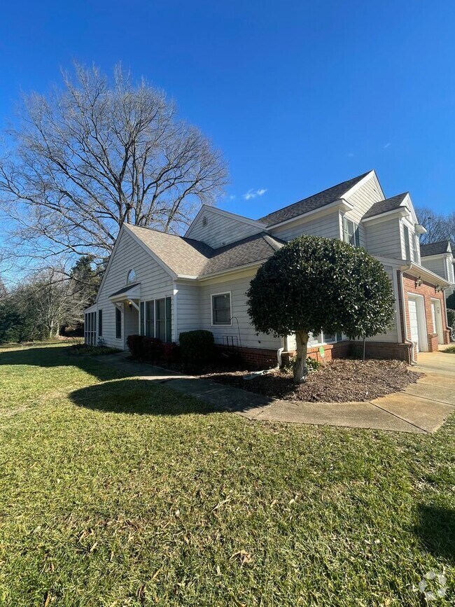 3Bedroom Apartments for Rent in 28269, Charlotte, NC 323 Apartments