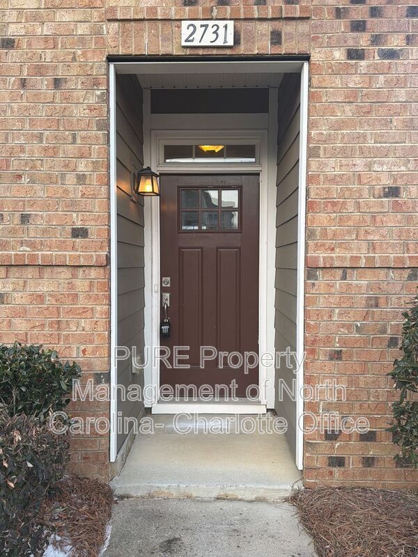 Photo - 2731 Tranquil Oak Pl