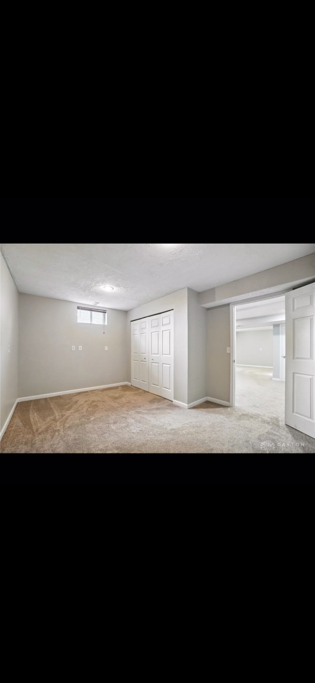 Photo - 3492 King Edward Wy