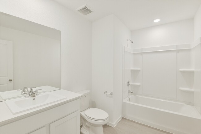 Building Photo - 16818 Great Highlands Dr