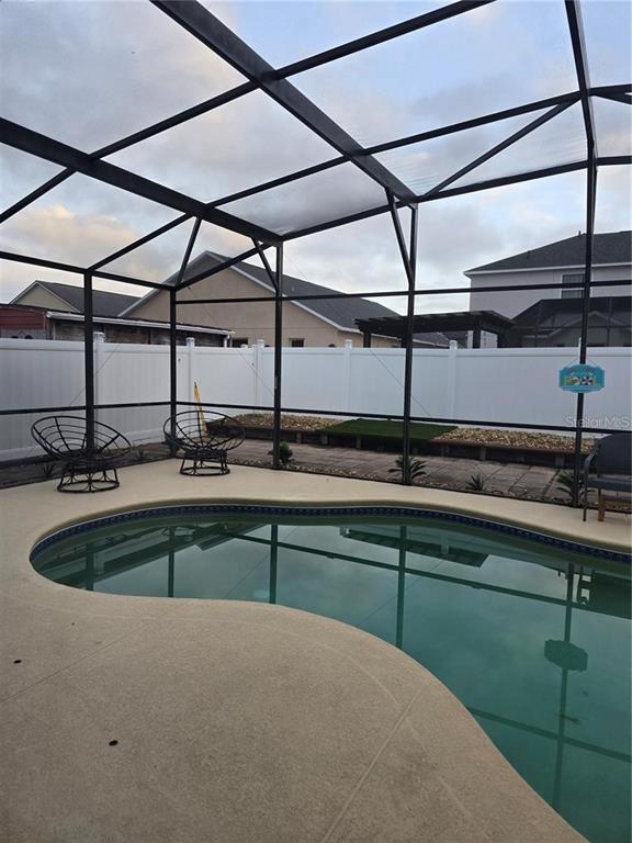 Photo - 330 Graystone Blvd