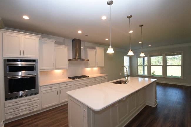 Photo - 727 Craddock Dr