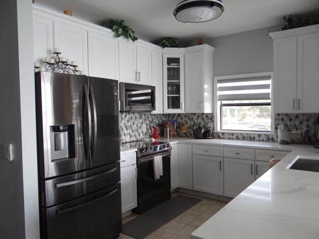 Photo - Furnished Room for Rent Unidad 203