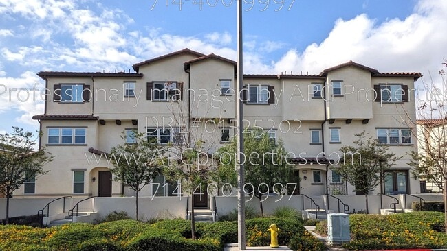 Building Photo - 3320 W Mirano Dr