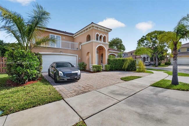 Photo - 8903 SW 206th St