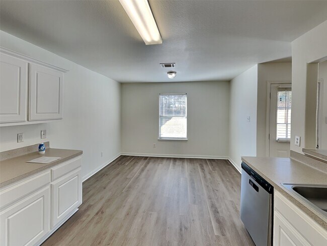 Photo - 4519 Nueces River Loop