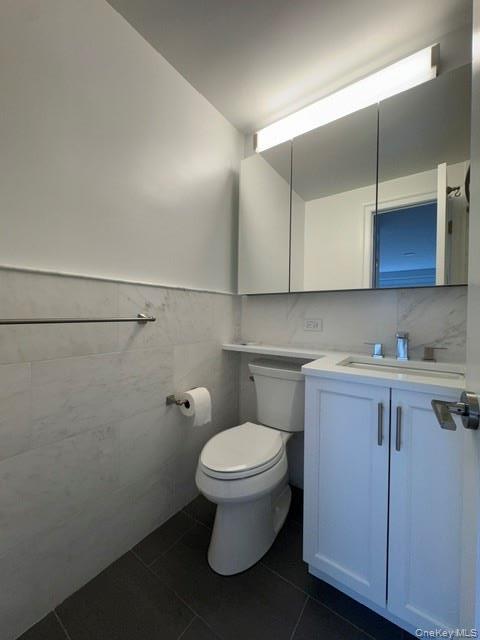 Photo - 155 W 68th St Unit 18-10