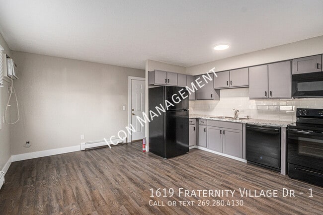 Photo - 1619 Fraternity Village Dr